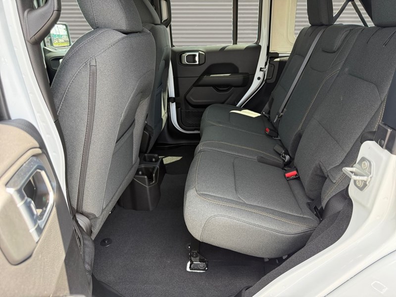 2025 Jeep Wrangler Sahara 4 Door 4x4