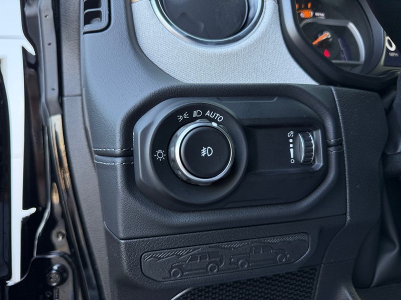 2025 Jeep Wrangler Sahara 4 Door 4x4
