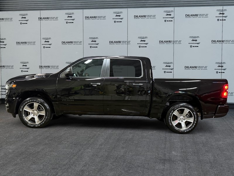 2025 RAM 1500 Tradesman 4x4 Crew Cab 5'7" Box