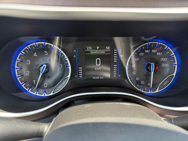 2023 Chrysler Grand Caravan SXT 2WD