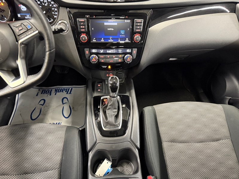 2022 Nissan Qashqai AWD SL CVT