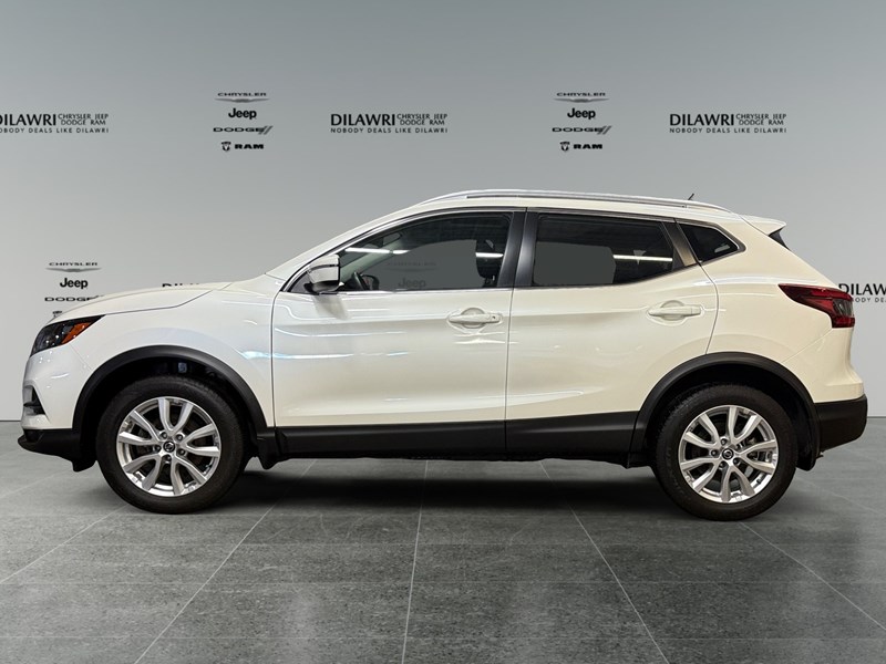 2022 Nissan Qashqai AWD SL CVT