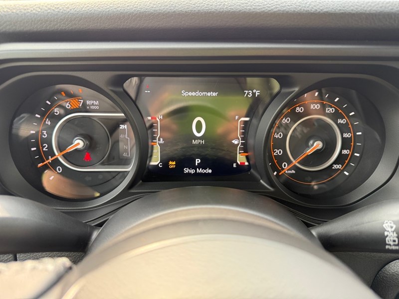 2025 Jeep Wrangler Willys 4 Door 4x4