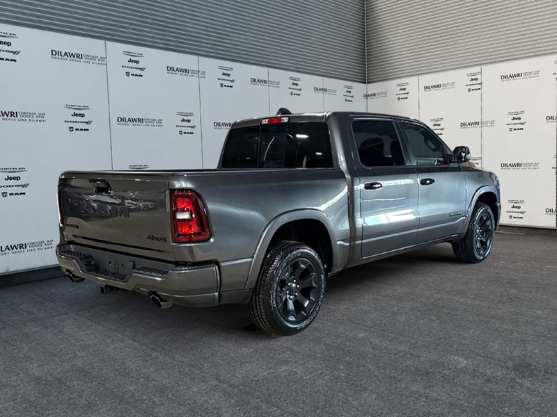 2025 RAM 1500 Big Horn 4x4 Crew Cab 5'7" Box