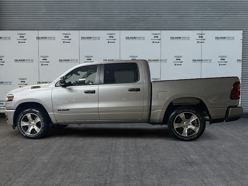 2025 RAM 1500 Tradesman 4x4 Crew Cab 5'7" Box