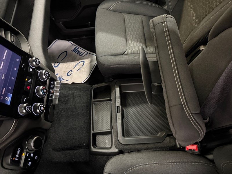2025 RAM 1500 Tradesman 4x4 Crew Cab 5'7" Box