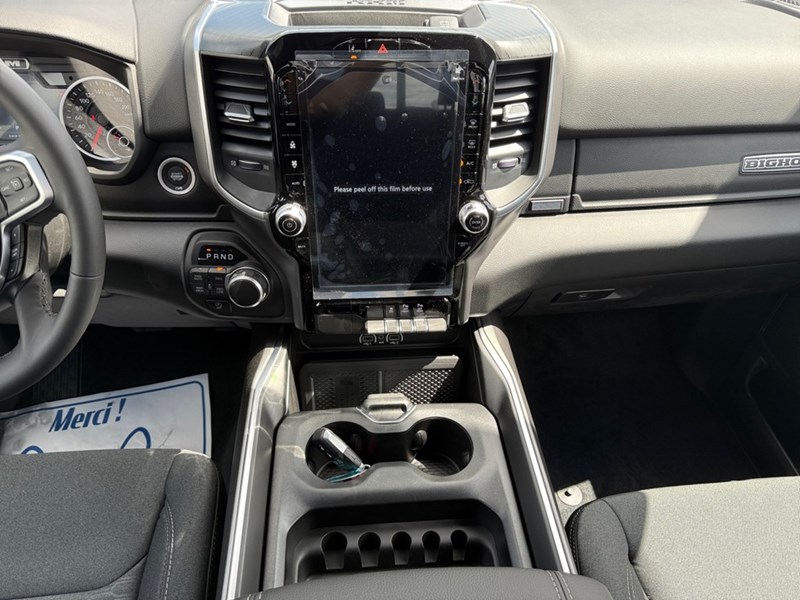 2025 RAM 1500 Big Horn 4x4 Crew Cab 5'7" Box