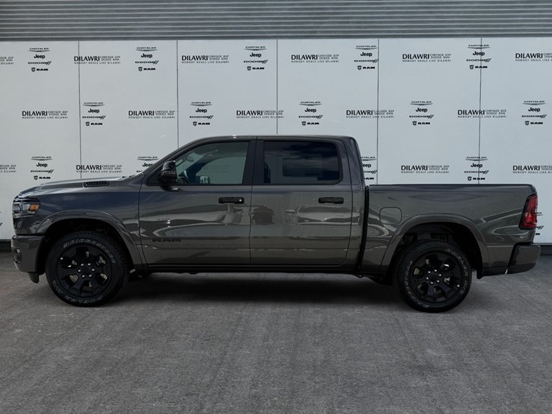 2025 RAM 1500 Big Horn 4x4 Crew Cab 5'7" Box