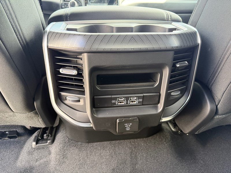 2025 RAM 1500 Big Horn 4x4 Crew Cab 5'7" Box