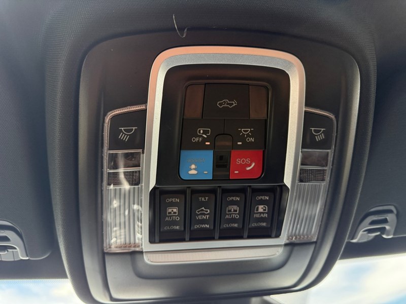 2025 RAM 1500 Sport 4x4 Crew Cab 5'7" Box
