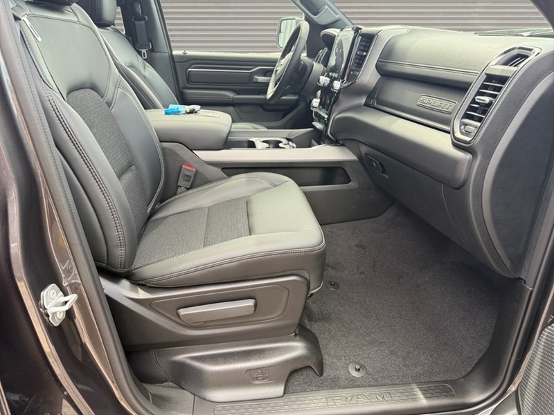 2025 RAM 1500 Sport 4x4 Crew Cab 5'7" Box