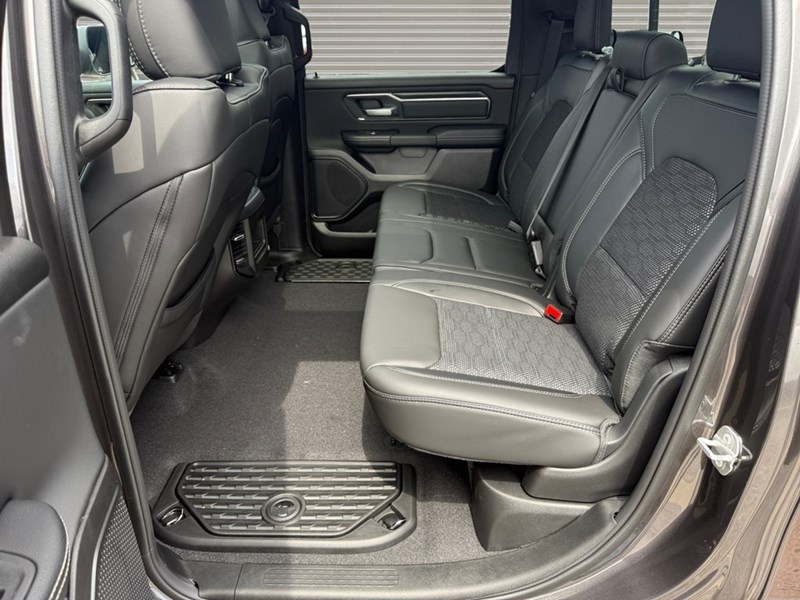 2025 RAM 1500 Sport 4x4 Crew Cab 5'7" Box