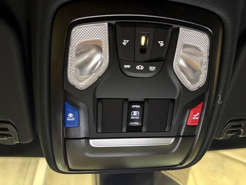 2025 RAM 1500 Big Horn 4x4 Crew Cab 5'7" Box
