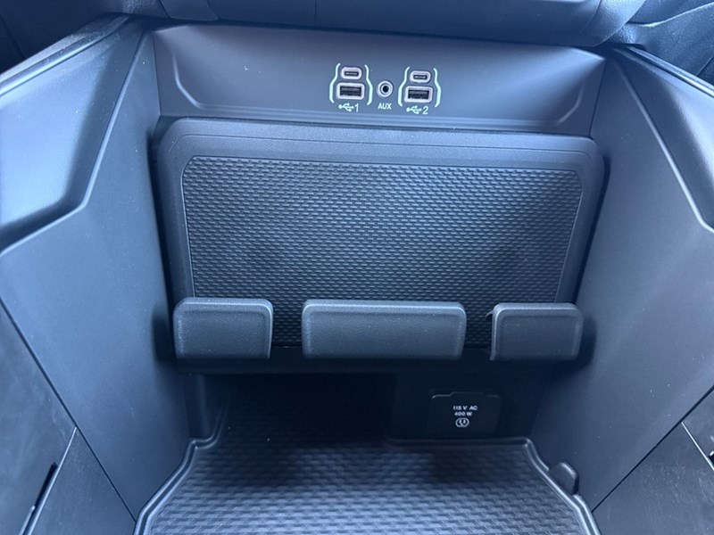 2025 RAM 1500 Big Horn 4x4 Crew Cab 5'7" Box