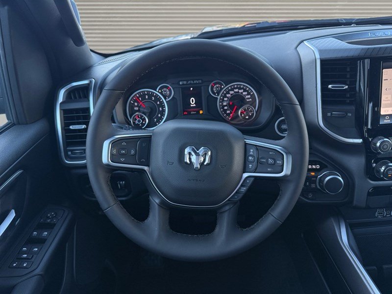 2025 RAM 1500 Big Horn 4x4 Crew Cab 5'7" Box