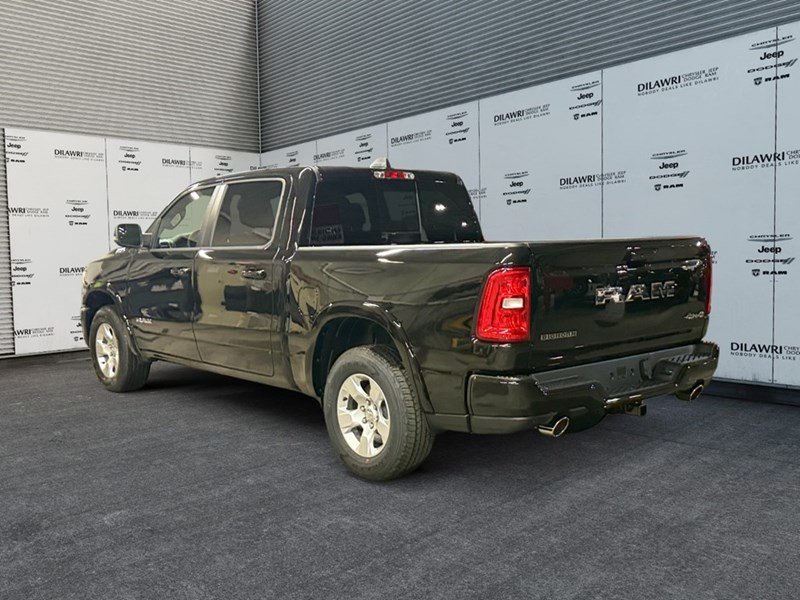 2025 RAM 1500 Big Horn 4x4 Crew Cab 5'7" Box