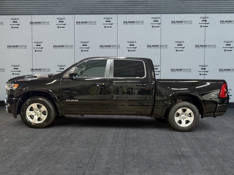 2025 RAM 1500 Big Horn 4x4 Crew Cab 5'7" Box