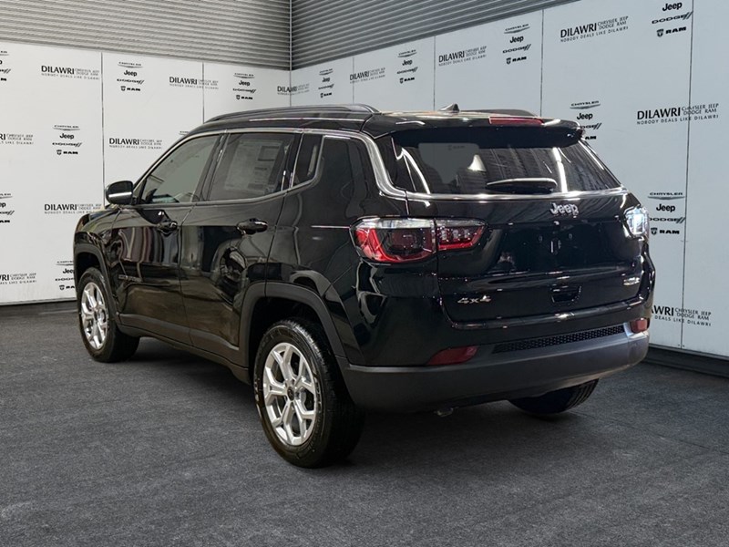 2025 Jeep Compass North 4x4