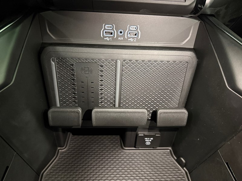 2025 RAM 1500 Big Horn 4x4 Crew Cab 5'7" Box