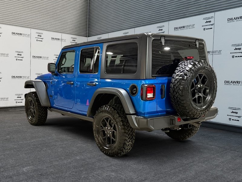 2025 Jeep Wrangler Willys 4 Door 4x4
