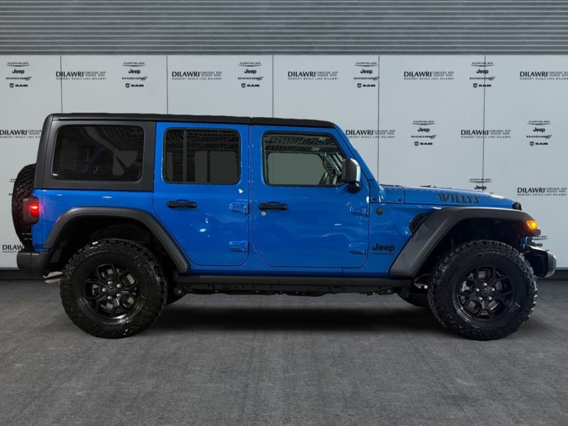 2025 Jeep Wrangler Willys 4 Door 4x4