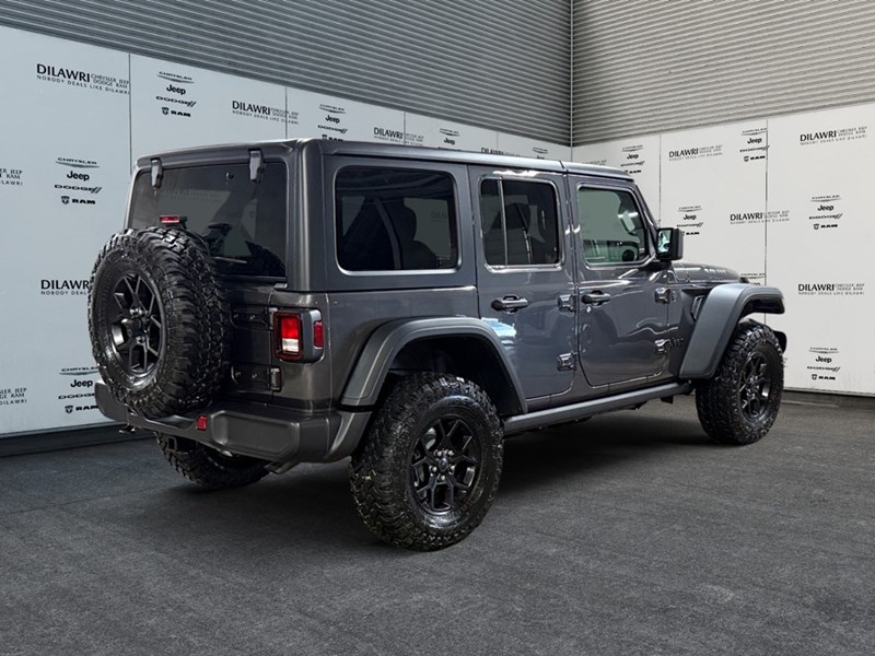 2025 Jeep Wrangler Willys 4 Door 4x4
