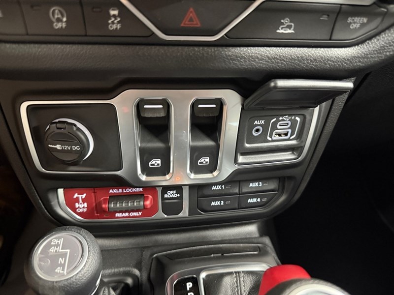 2025 Jeep Wrangler Willys 2 Door 4x4