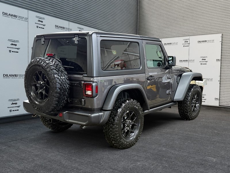 2025 Jeep Wrangler Willys 2 Door 4x4