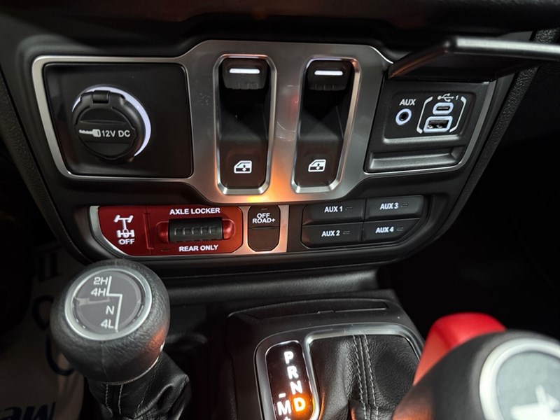 2025 Jeep Wrangler Willys 2 Door 4x4