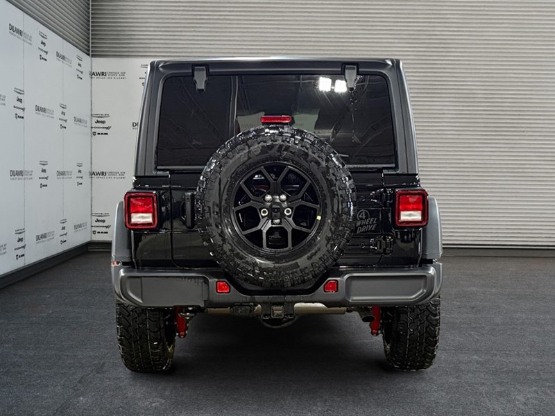 2025 Jeep Wrangler Willys 4 Door 4x4