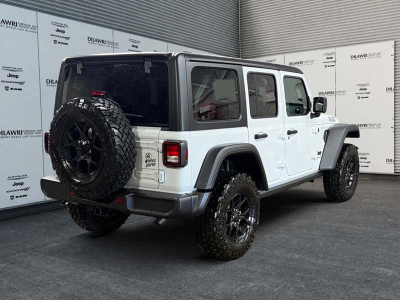 2025 Jeep Wrangler Willys 4 Door 4x4