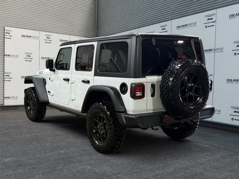 2025 Jeep Wrangler Willys 4 Door 4x4