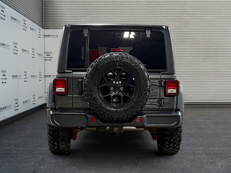 2025 Jeep Wrangler Willys 4 Door 4x4