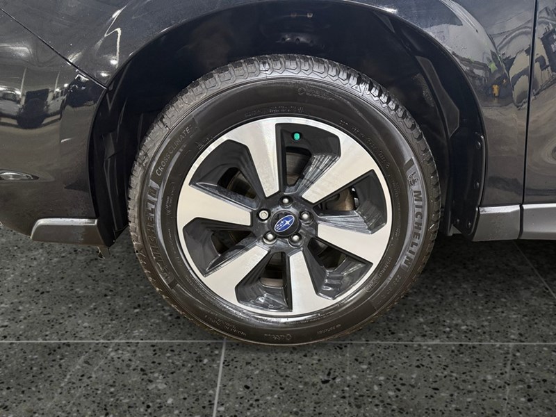 2017 Subaru Forester 5dr Wgn CVT 2.5i Touring