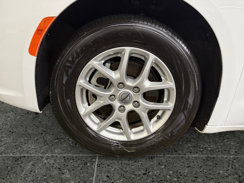 2023 Chrysler Pacifica Touring FWD