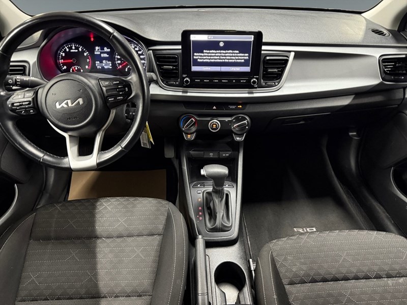 2023 Kia Rio LX Premium IVT