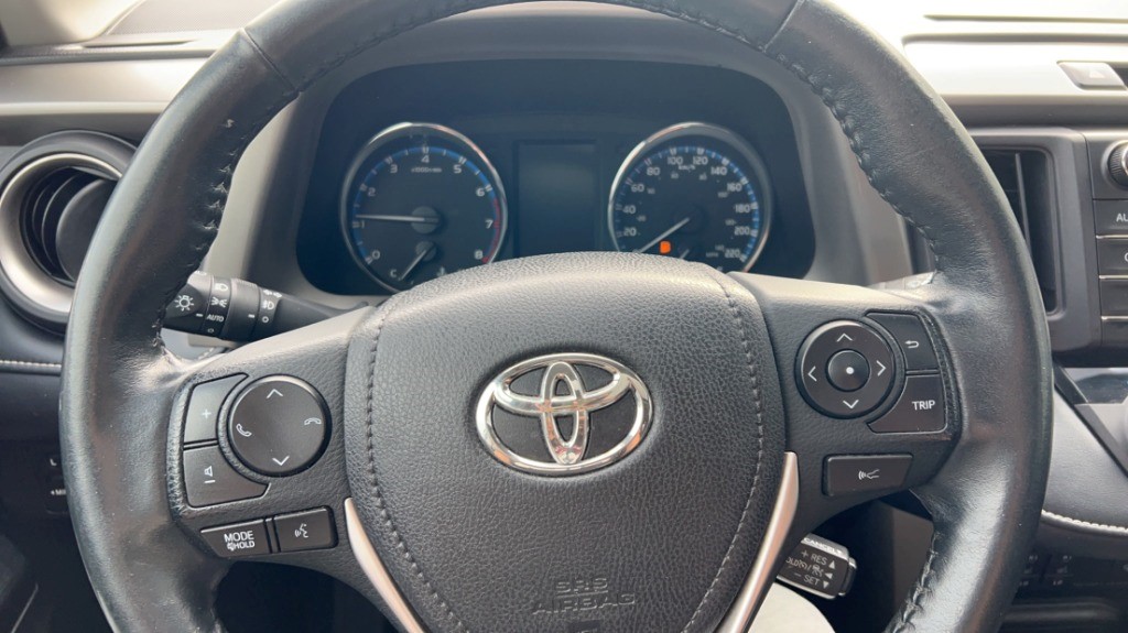 2018 Toyota RAV4 AWD XLE