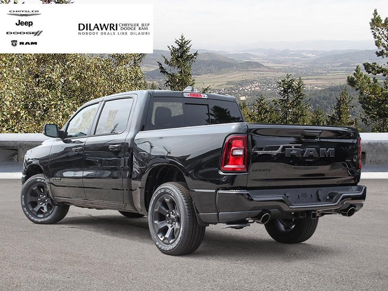 2025 RAM 1500 Sport 4x4 Crew Cab 5'7" Box