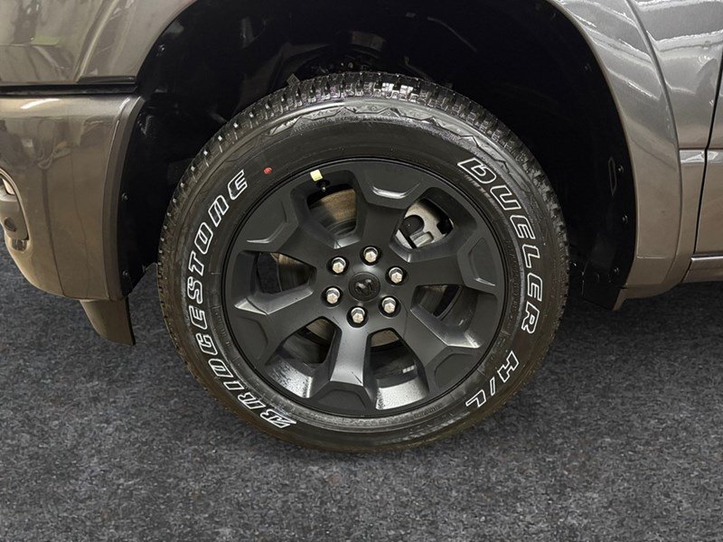 2025 RAM 1500 Big Horn 4x4 Crew Cab 5'7" Box