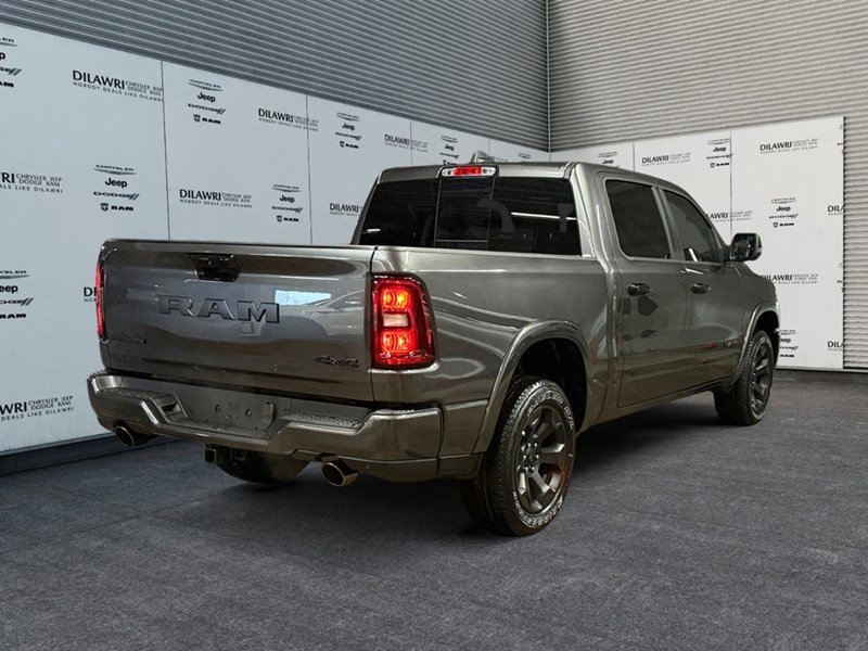 2025 RAM 1500 Big Horn 4x4 Crew Cab 5'7" Box