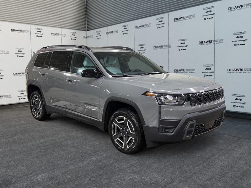 2026 Jeep Cherokee Laredo 4x4