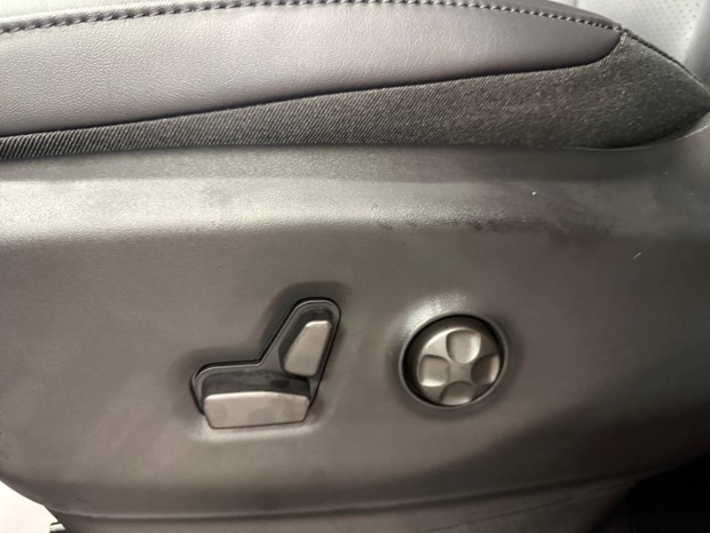 2026 Chrysler Grand Caravan SXT 2WD