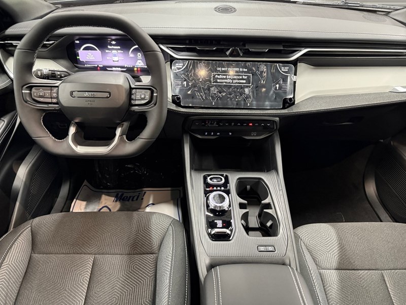 2026 Jeep Cherokee Laredo 4x4 Hybrid