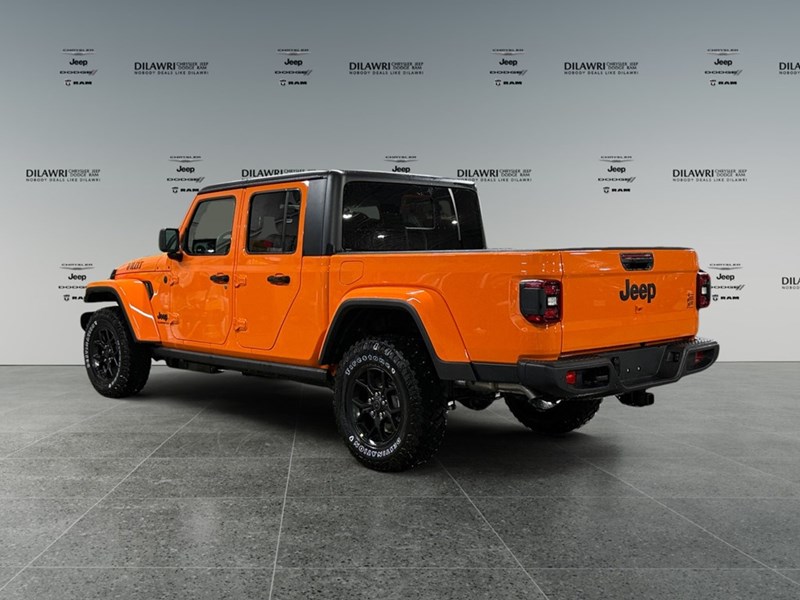 2026 Jeep Gladiator Willys 4x4