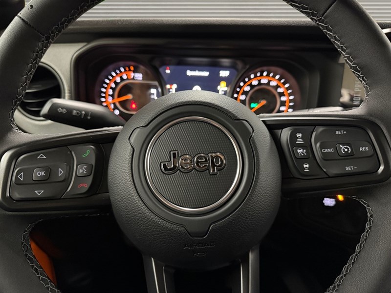 2026 Jeep Gladiator Willys 4x4