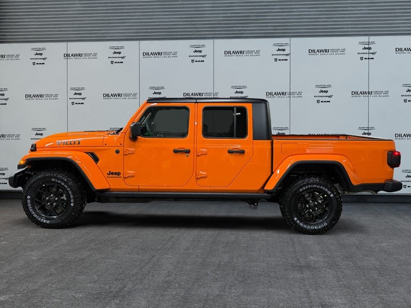 2026 Jeep Gladiator Willys 4x4