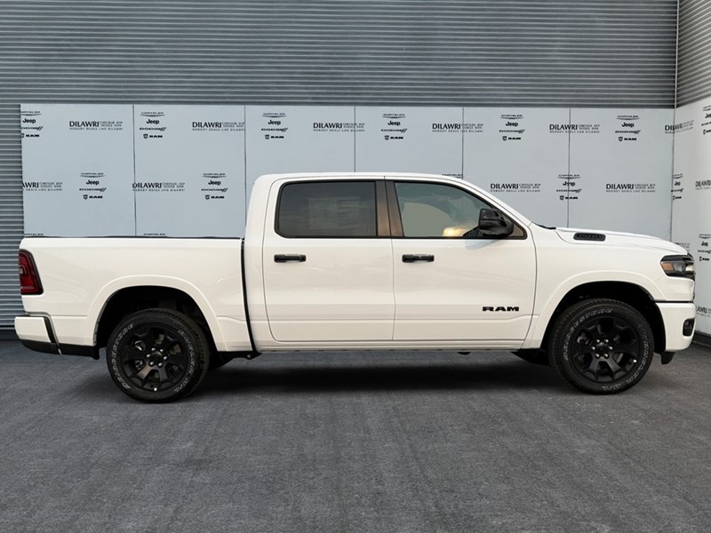 2025 RAM 1500 Big Horn 4x4 Crew Cab 5'7" Box