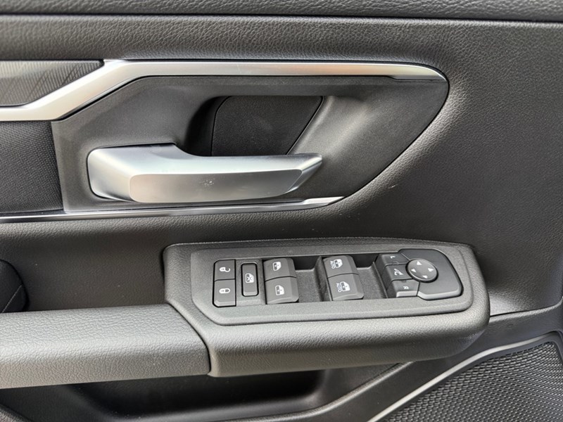 2025 RAM 1500 Big Horn 4x4 Crew Cab 5'7" Box