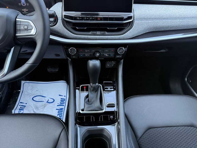 2025 Jeep Compass North 4x4