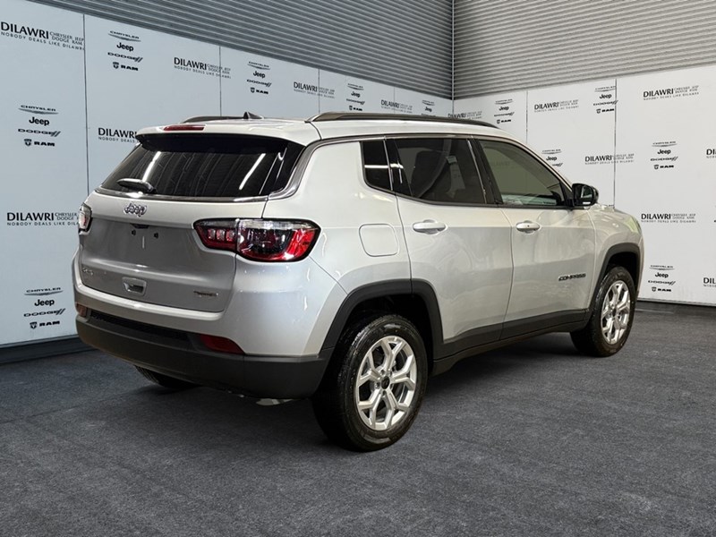 2025 Jeep Compass North 4x4